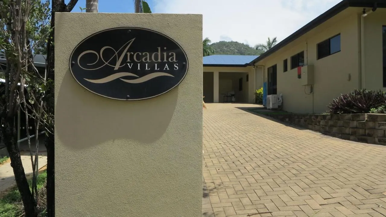 Apartamento Arcadia Villas Unit 3